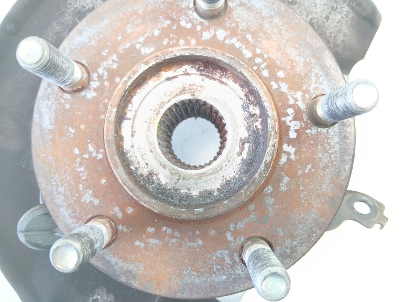 Recambio de mangueta delantera derecha para mitsubishi asx (ga_w_) 1.8 di-d (ga6w) referencia OEM IAM 3870A008  