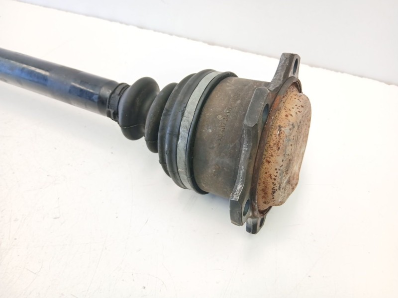 Recambio de transmision delantera izquierda para audi a4 b5 avant (8d5) 2.5 tdi referencia OEM IAM 8D0407271BB  