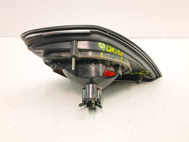 Recambio de piloto porton izquierdo para nissan primera (p11) 2.0 td referencia OEM IAM 265559F610  