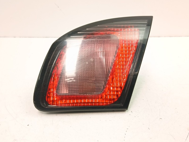 Recambio de piloto porton derecho para nissan primera (p11) 2.0 td referencia OEM IAM 265509F610  
