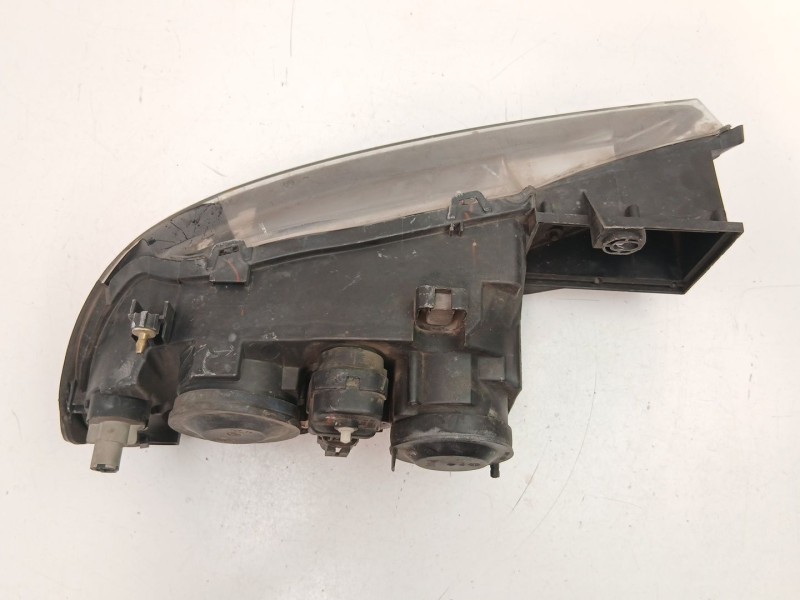 Recambio de faro derecho para nissan primera (p11) 2.0 td referencia OEM IAM 260109F600 89003045 