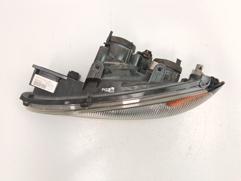 Recambio de faro izquierdo para nissan primera (p11) 2.0 td referencia OEM IAM 260609F600 89003044 
