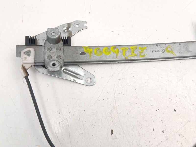 Recambio de elevalunas trasero izquierdo para nissan primera (p11) 2.0 td referencia OEM IAM 827019F500  