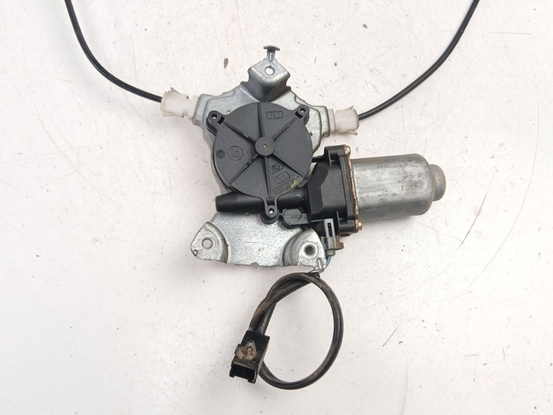 Recambio de elevalunas trasero izquierdo para nissan primera (p11) 2.0 td referencia OEM IAM 827019F500  