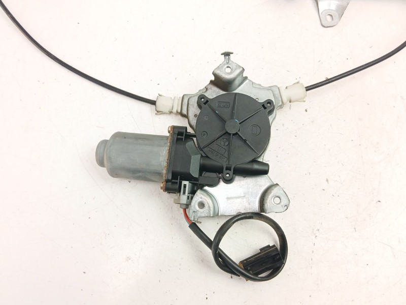 Recambio de elevalunas delantero derecho para nissan primera (p11) 2.0 td referencia OEM IAM 807009F500  