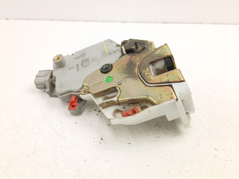 Recambio de cerradura puerta trasera izquierda para nissan primera (p11) 2.0 td referencia OEM IAM 825039F510  