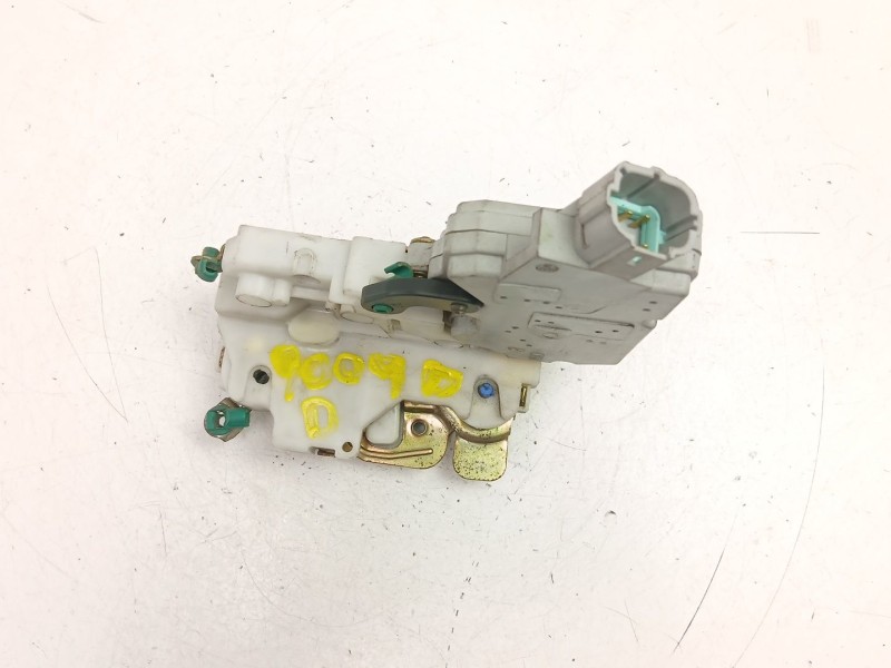 Recambio de cerradura puerta delantera derecha para nissan primera (p11) 2.0 td referencia OEM IAM 805022F915  