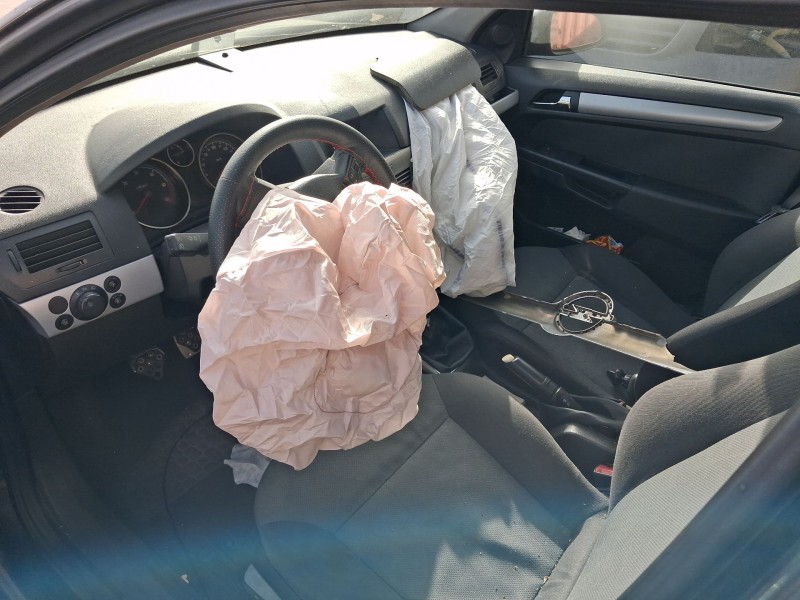 opel astra h (a04) del año 2007