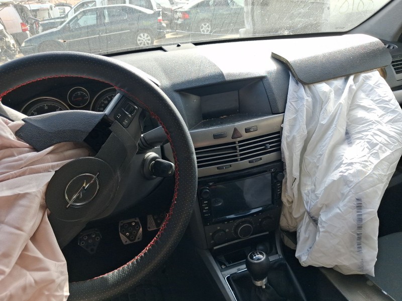 opel astra h (a04) del año 2007