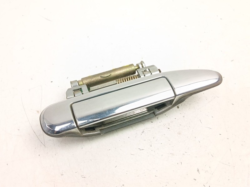 Recambio de manilla trasera derecha para nissan primera (p11) 2.0 td referencia OEM IAM 806069F500  