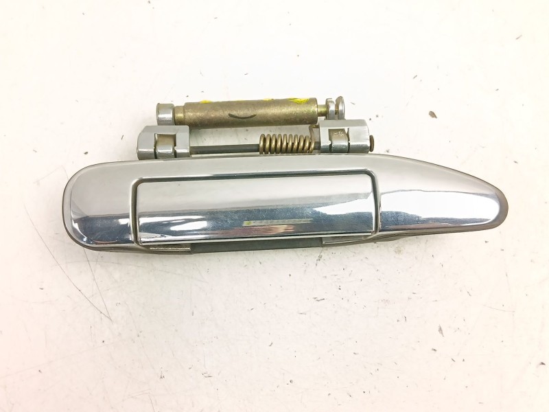 Recambio de manilla trasera derecha para nissan primera (p11) 2.0 td referencia OEM IAM 806069F500  