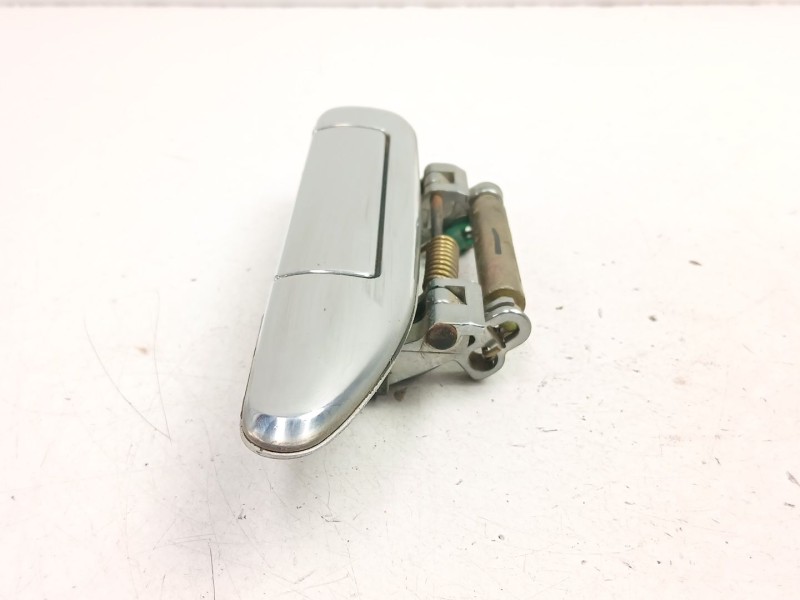 Recambio de manilla delantera derecha para nissan primera (p11) 2.0 td referencia OEM IAM 806069F500  