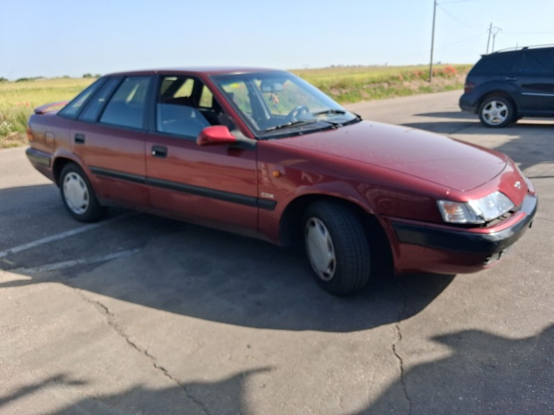 daewoo aranos del año 1995