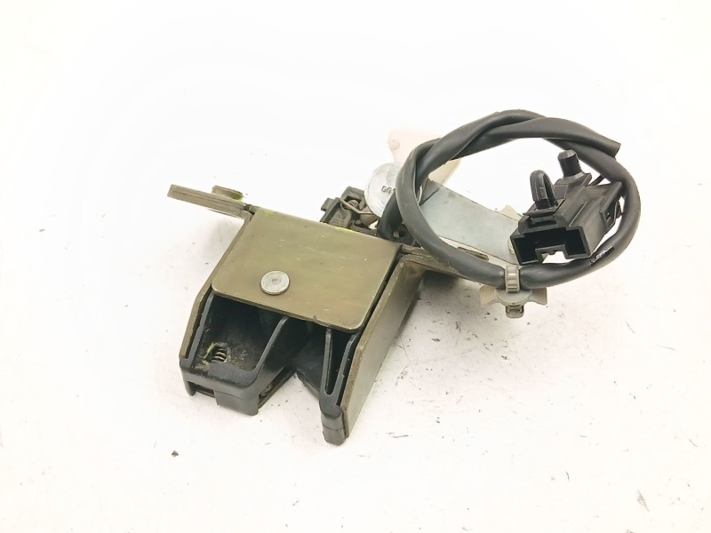Recambio de cerradura maletero porton para nissan primera (p11) 2.0 td referencia OEM IAM 905029F600  