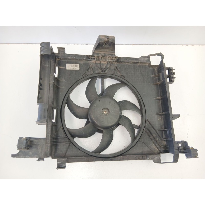 Recambio de electroventilador para smart fortwo coupé (451) 1.0 turbo (451.332) referencia OEM IAM A4515000300  