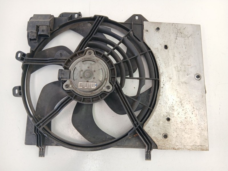 Recambio de electroventilador para citroën c3 picasso (sh_) 1.6 hdi referencia OEM IAM 9682895680  