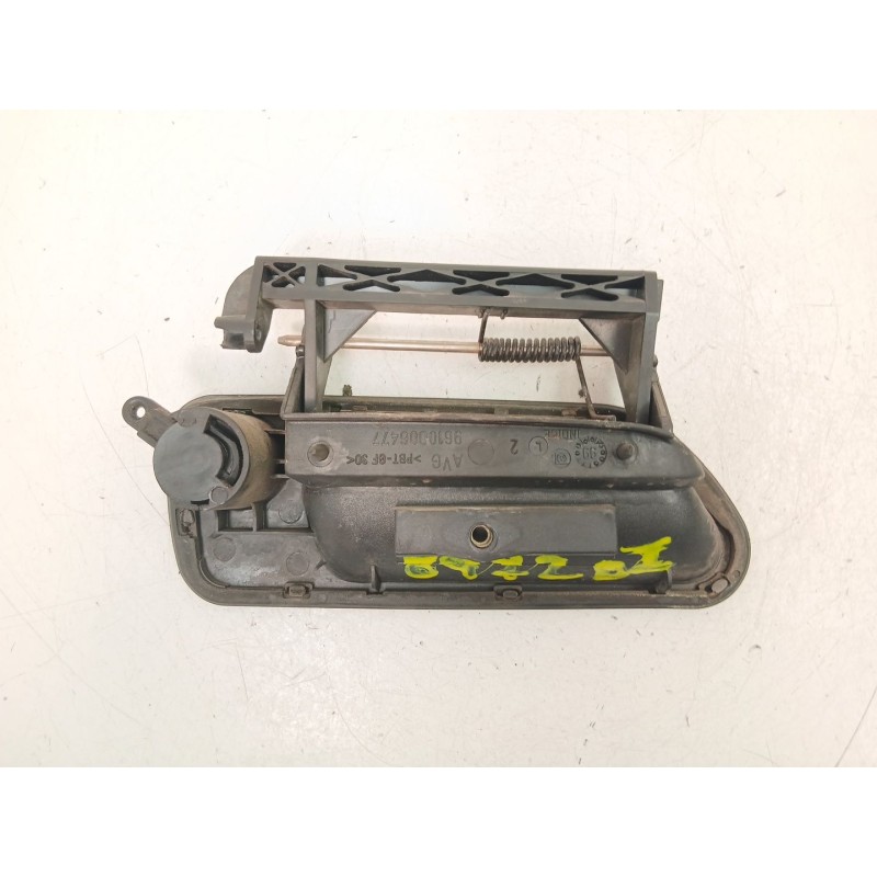 Recambio de manilla delantera izquierda para citroën xantia (x1_, x2_) 2.0 hdi 90 referencia OEM IAM 9610006477  