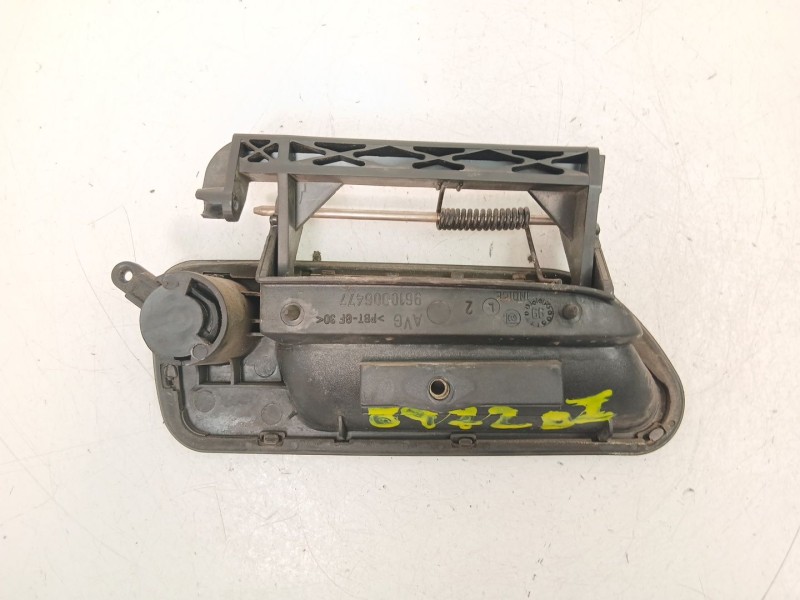 Recambio de manilla delantera izquierda para citroën xantia (x1_, x2_) 2.0 hdi 90 referencia OEM IAM 9610006477  