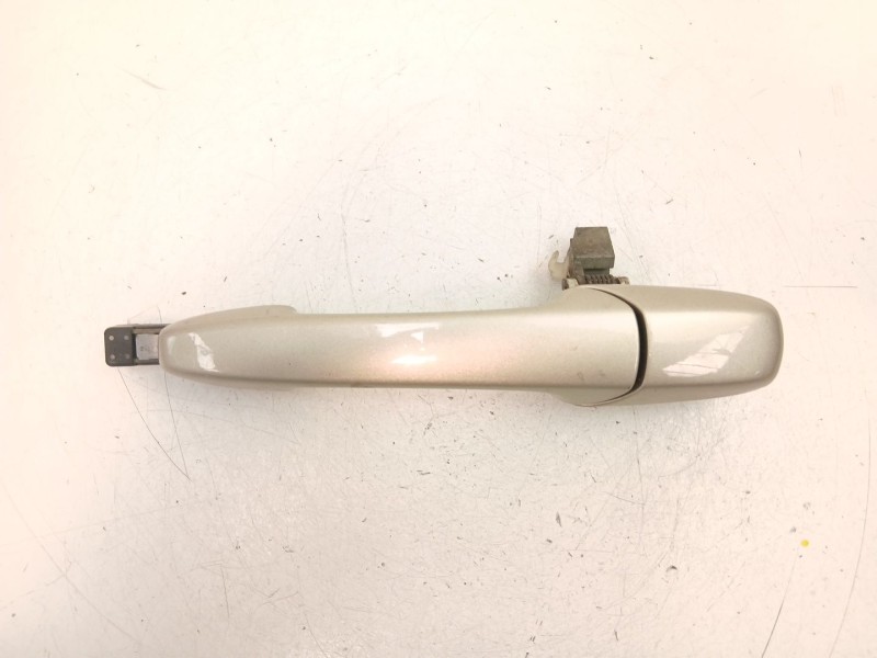 Recambio de manilla trasera izquierda para mazda 3 (bk) 1.6 di turbo referencia OEM IAM G22C59410C28  