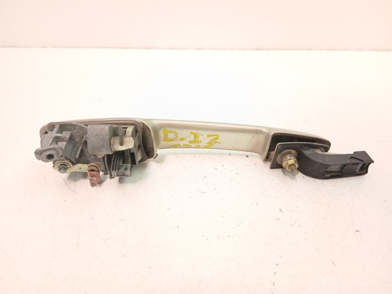 Recambio de manilla delantera izquierda para mazda 3 (bk) 1.6 di turbo referencia OEM IAM GJ6A59410E28  