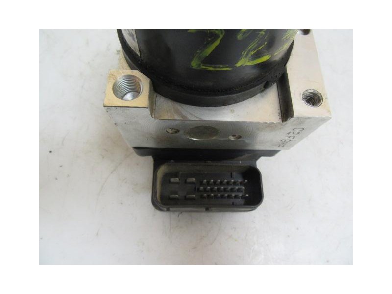 Recambio de abs : kia rio : 1.5 g /a5d (96,69cv) 5p [2002] para kia rio 1.5 g /a5d referencia OEM IAM   