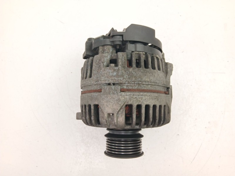 Recambio de alternador para seat toledo ii (1m2) 1.6 16v referencia OEM IAM 028903028D 0124325003 