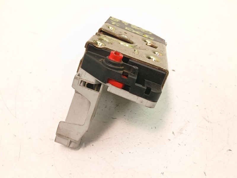 Recambio de cerradura puerta trasera derecha para peugeot 307 break (3e) 1.6 16v referencia OEM IAM 9138C0  