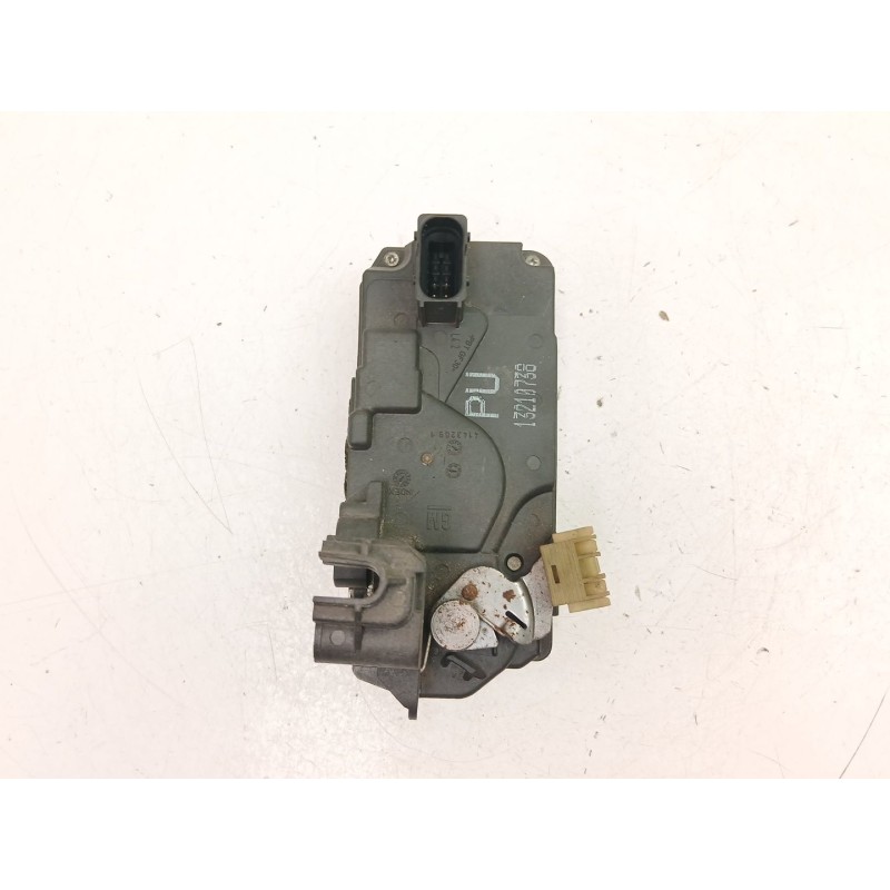Recambio de cerradura puerta trasera izquierda para opel astra h (a04) 1.7 cdti (l48) referencia OEM IAM 13210738  