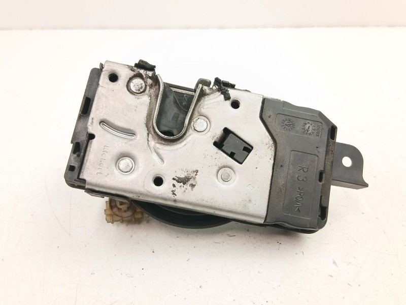 Recambio de cerradura puerta delantera derecha para opel astra h (a04) 1.7 cdti (l48) referencia OEM IAM 13210749  