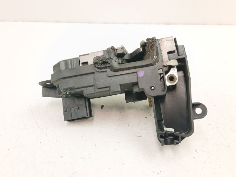 Recambio de cerradura puerta delantera derecha para opel astra h (a04) 1.7 cdti (l48) referencia OEM IAM 13210749  