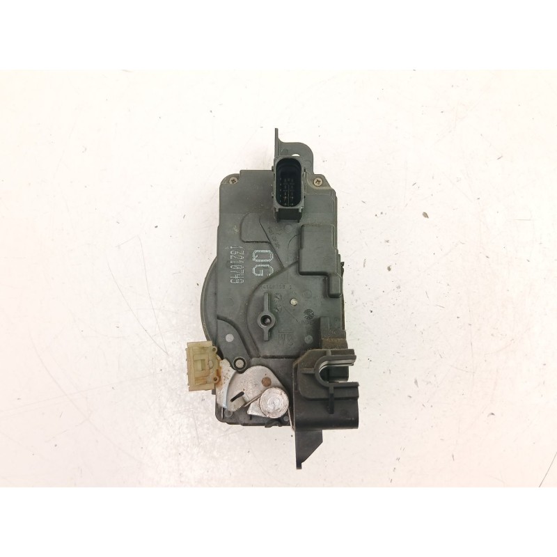 Recambio de cerradura puerta delantera derecha para opel astra h (a04) 1.7 cdti (l48) referencia OEM IAM 13210749  