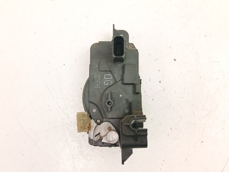 Recambio de cerradura puerta delantera derecha para opel astra h (a04) 1.7 cdti (l48) referencia OEM IAM 13210749  