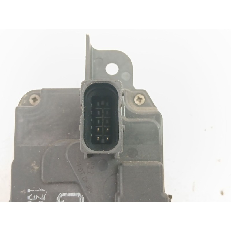 Recambio de cerradura puerta delantera derecha para opel astra h (a04) 1.7 cdti (l48) referencia OEM IAM 13210749  