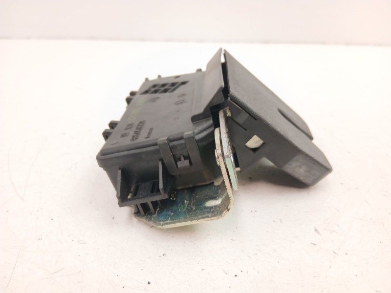 Recambio de cerradura maletero porton para opel astra h (a04) 1.7 cdti (l48) referencia OEM IAM 13117285  