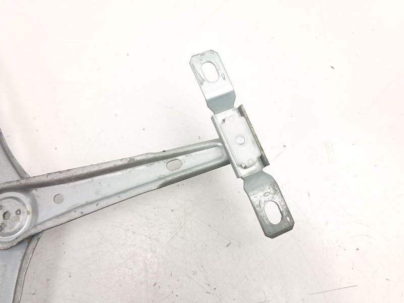 Recambio de elevalunas delantero izquierdo para opel astra h (a04) 1.7 cdti (l48) referencia OEM IAM 13100417  13100405