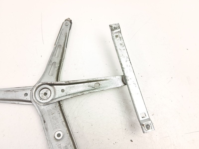 Recambio de elevalunas delantero izquierdo para opel astra h (a04) 1.7 cdti (l48) referencia OEM IAM 13100417  13100405