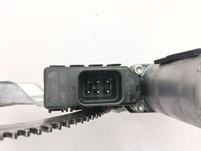 Recambio de elevalunas delantero izquierdo para opel astra h (a04) 1.7 cdti (l48) referencia OEM IAM 13100417  13100405