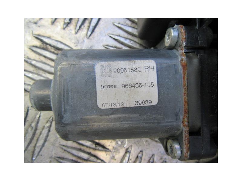 Recambio de elevalunas elec. del. dch. : opel zafira : 2.0 cdti tourer 16v [2013] para opel zafira 2.0 cdti tourer 16v referenci