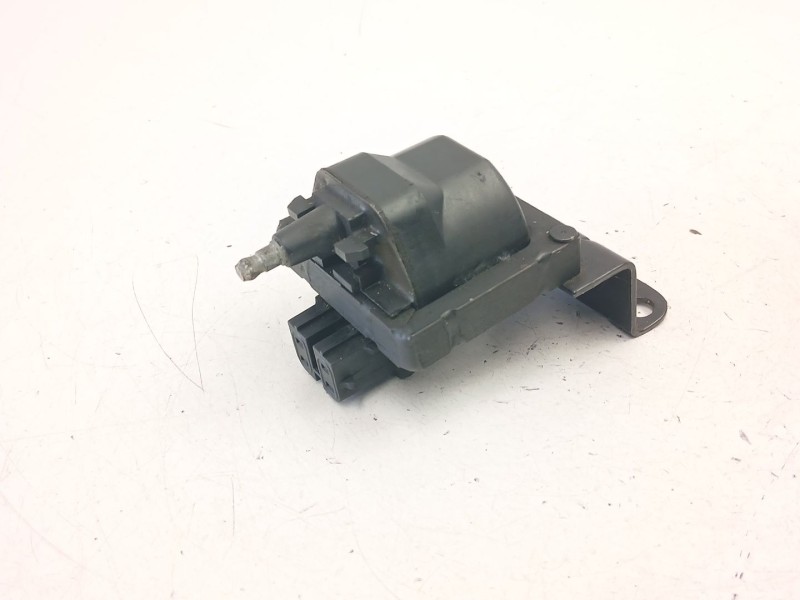 Recambio de bobina para daewoo aranos 2.0 referencia OEM IAM 96165049  
