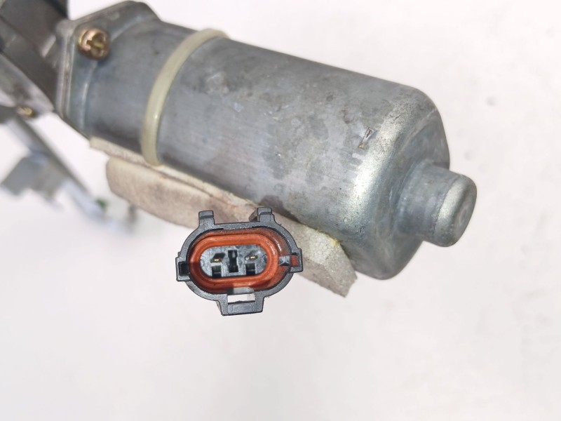 Recambio de elevalunas delantero derecho para daewoo aranos 2.0 referencia OEM IAM 96168984  