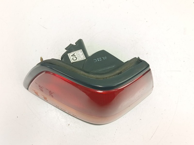 Recambio de piloto trasero izquierdo para daewoo aranos 2.0 referencia OEM IAM 96185165  