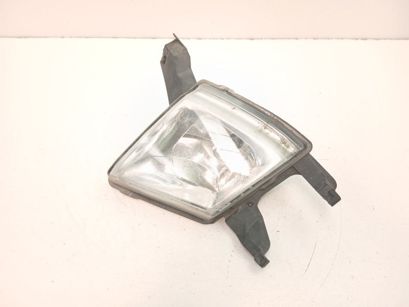 Recambio de antiniebla derecho para peugeot 407 (6d_) 2.0 hdi 135 (6drhrh, 6drhre, 6drhrg, 6drhrj) referencia OEM IAM 9641945480