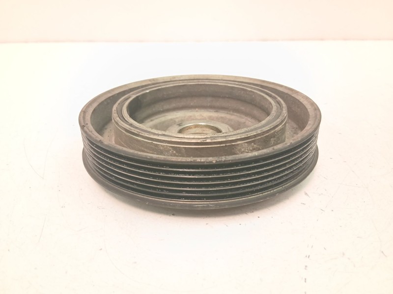 Recambio de polea cigueñal para peugeot 407 (6d_) 2.0 hdi 135 (6drhrh, 6drhre, 6drhrg, 6drhrj) referencia OEM IAM 0515V9  