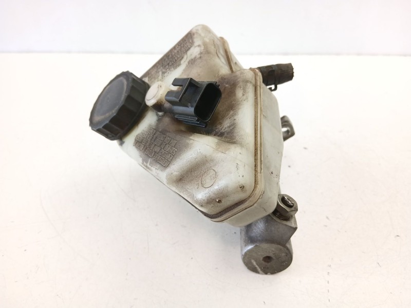 Recambio de bomba de freno para ford mondeo iii (b5y) 2.0 16v tddi / tdci referencia OEM IAM 2S712B507AC  