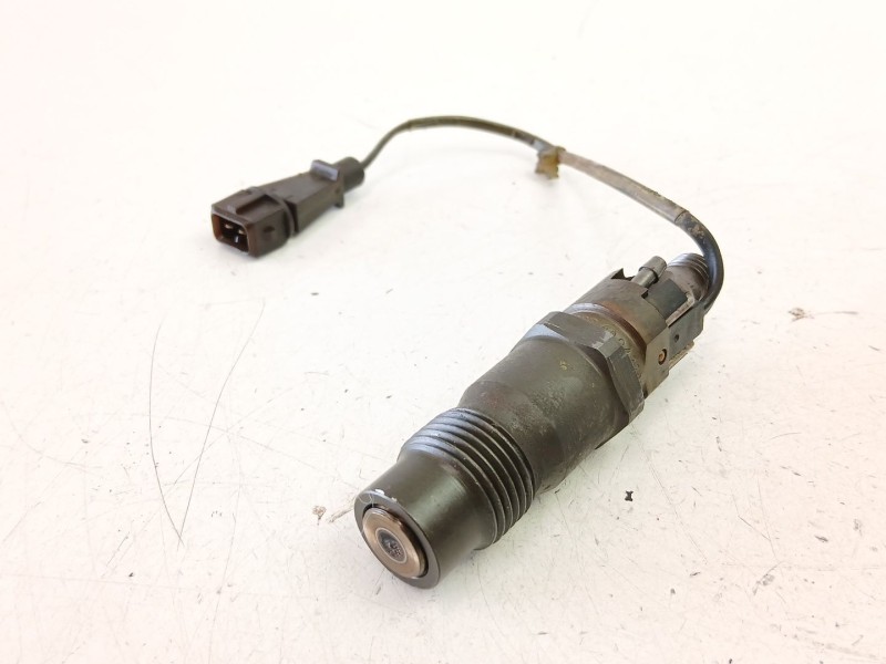 Recambio de inyectores juego para nissan primera (p11) 2.0 td referencia OEM IAM 166002J610 0432217308 166002J600