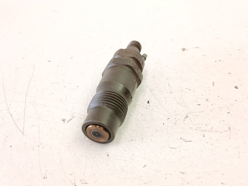 Recambio de inyectores juego para nissan primera (p11) 2.0 td referencia OEM IAM 166002J610 0432217308 166002J600