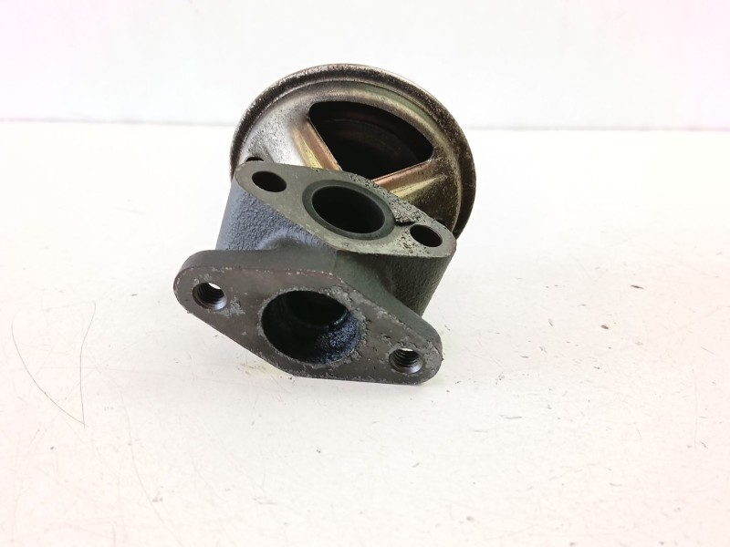 Recambio de valvula egr para nissan primera (p11) 2.0 td referencia OEM IAM 147102J600  
