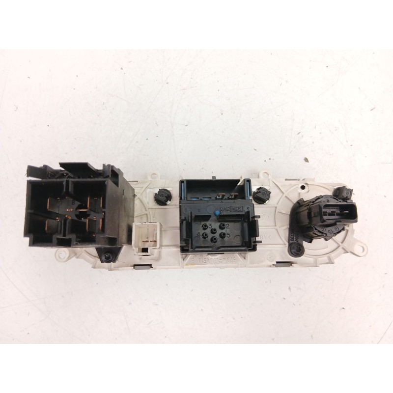 Recambio de mandos calefaccion aire para ford mondeo ii sedán (bfp) 1.8 td referencia OEM IAM 97BW18D451AB  