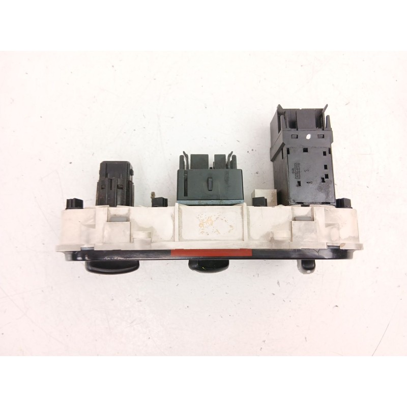 Recambio de mandos calefaccion aire para ford mondeo ii sedán (bfp) 1.8 td referencia OEM IAM 97BW18D451AB  