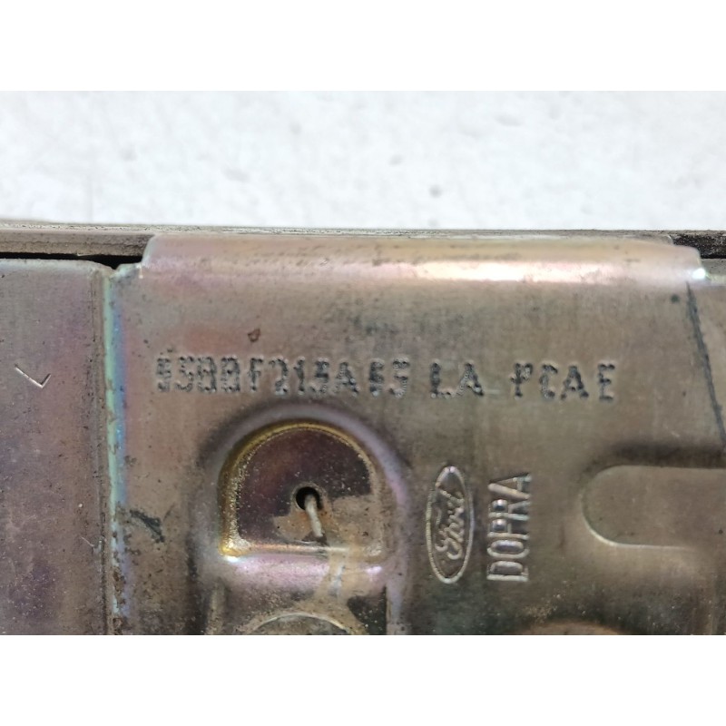 Recambio de cerradura puerta delantera izquierda para ford mondeo ii sedán (bfp) 1.8 td referencia OEM IAM 95BBF213A65LA  